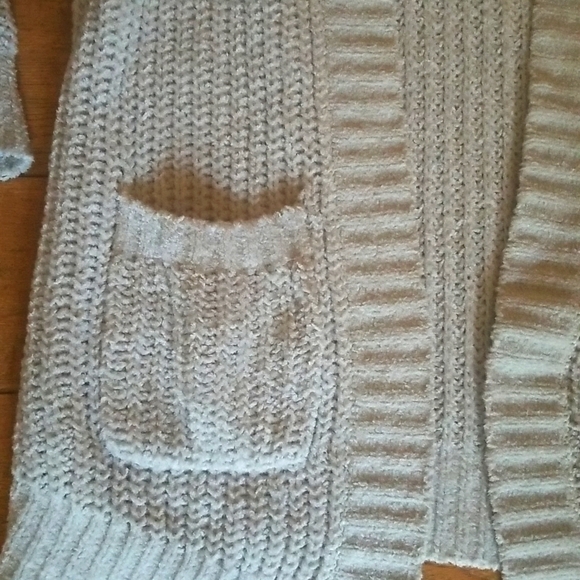 Express cardigan - Picture 2 of 2